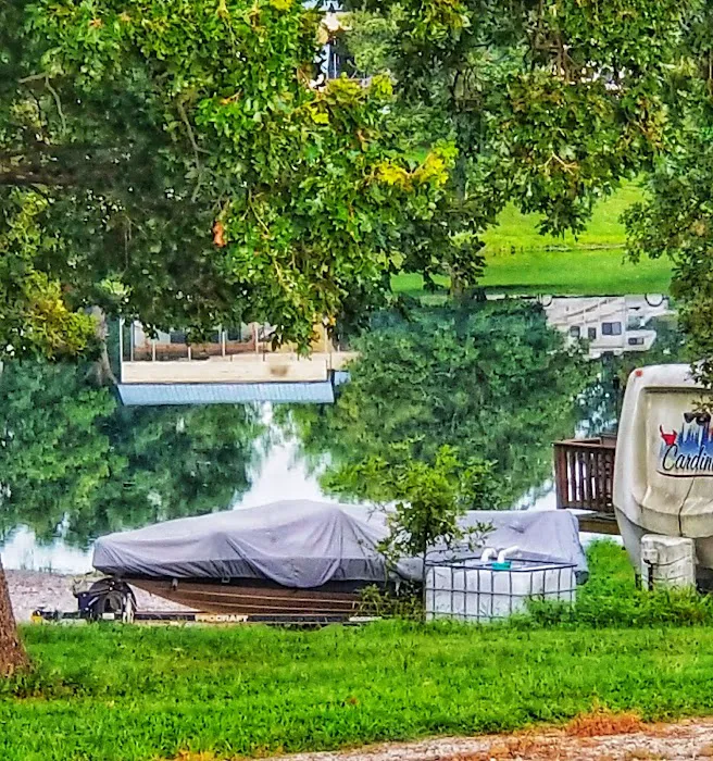 Country Lakes RV Resort Picture 1