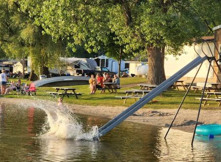Hoeft's Resort & Campground