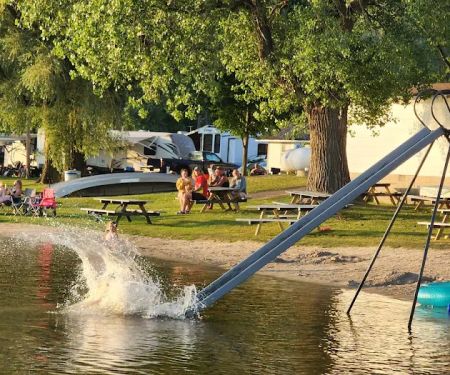 Hoeft's Resort & Campground