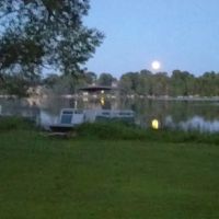 Larson's Resort ico