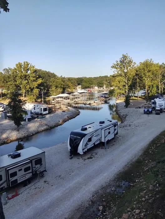 2Beaches RV Resort Picture 7