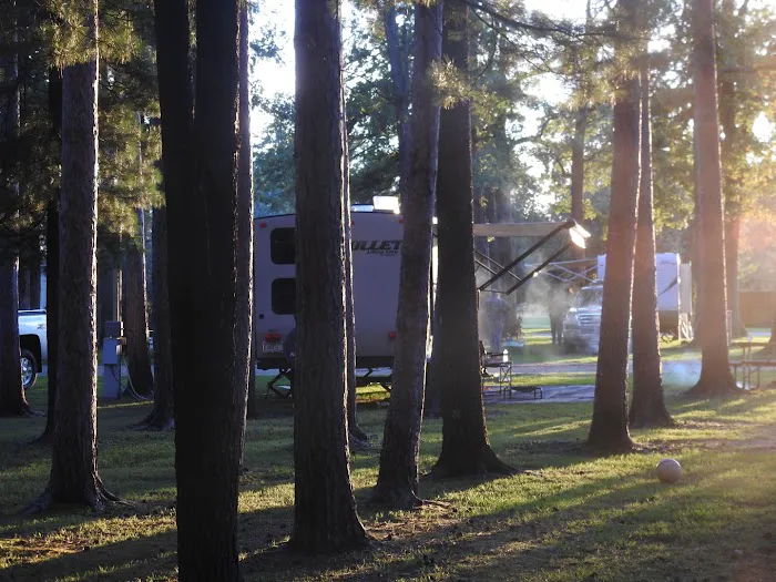 Grand Valley Campground Picture 7