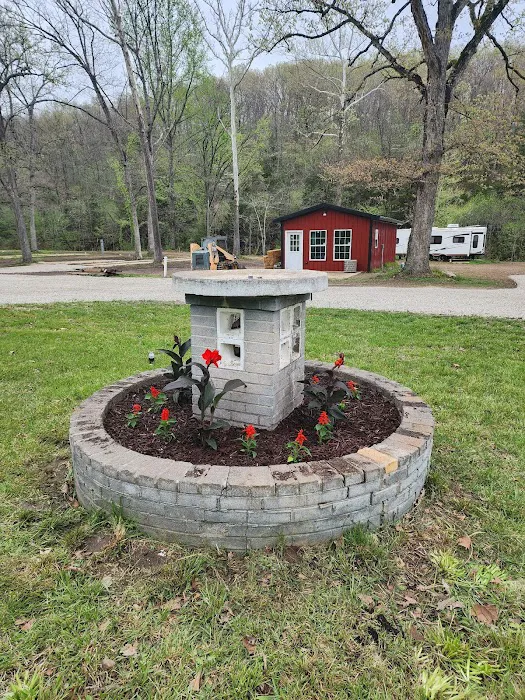 Valley Springs RV Park Picture 2