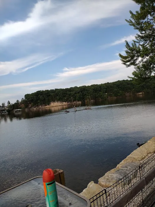 Kolb's LakeSide Resort Picture 9
