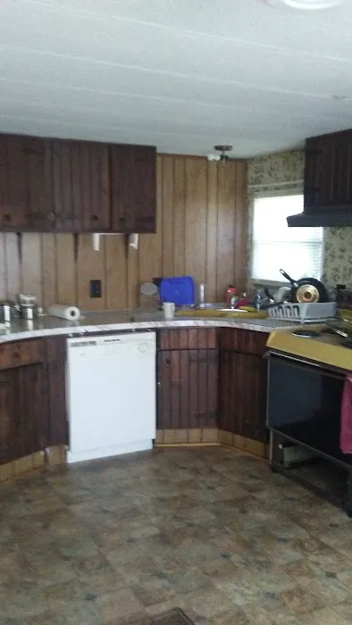 Quackenbush Mobile Home Park Picture 3