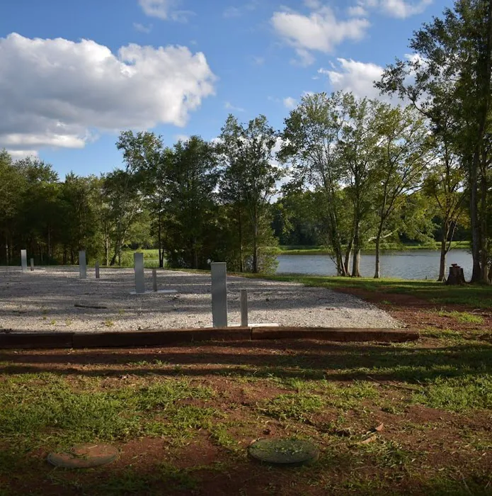 Hidden Gem Campground Picture 7
