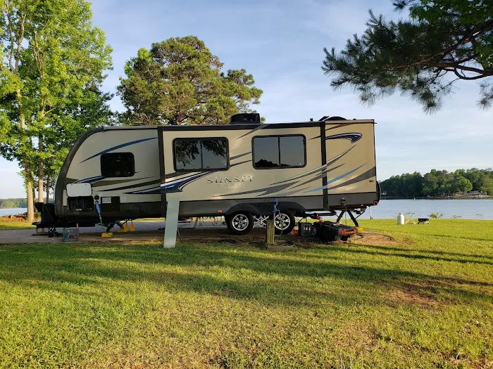 Holiday Campground Picture 8