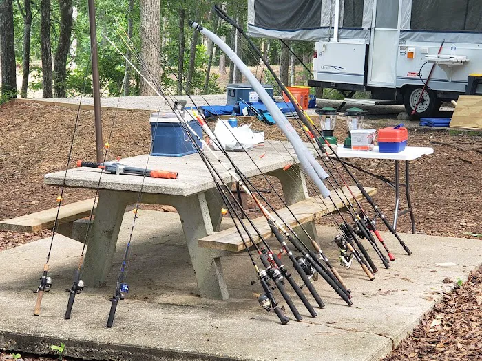 Holiday Campground Picture 9