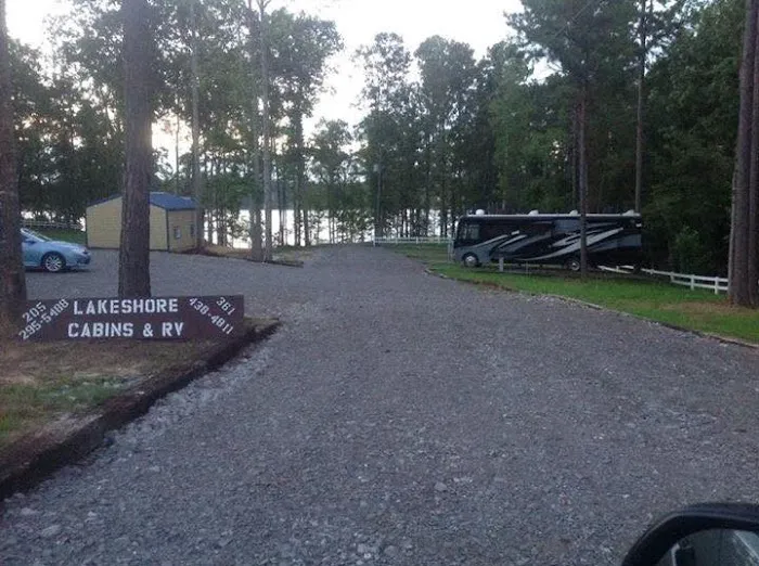 Lakeshore Cabins & RV Picture 3