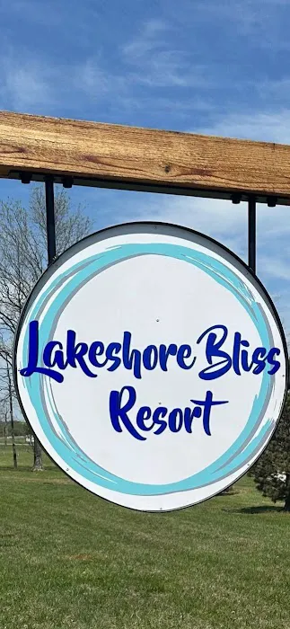 Lakeshore Bliss Resort Picture 2