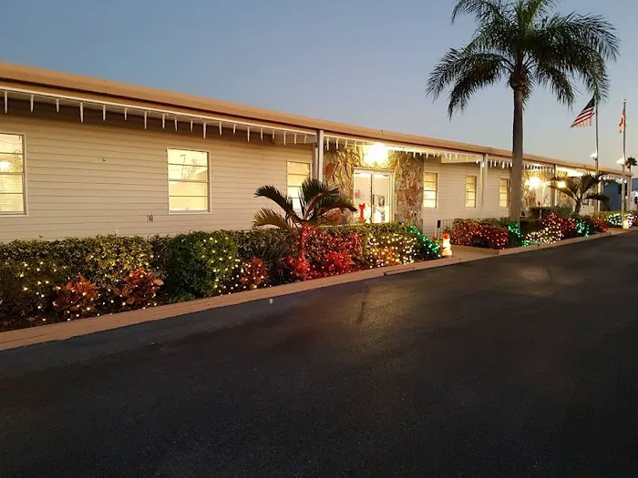 Four Seasons Estates R.O.C. Inc. Picture 8