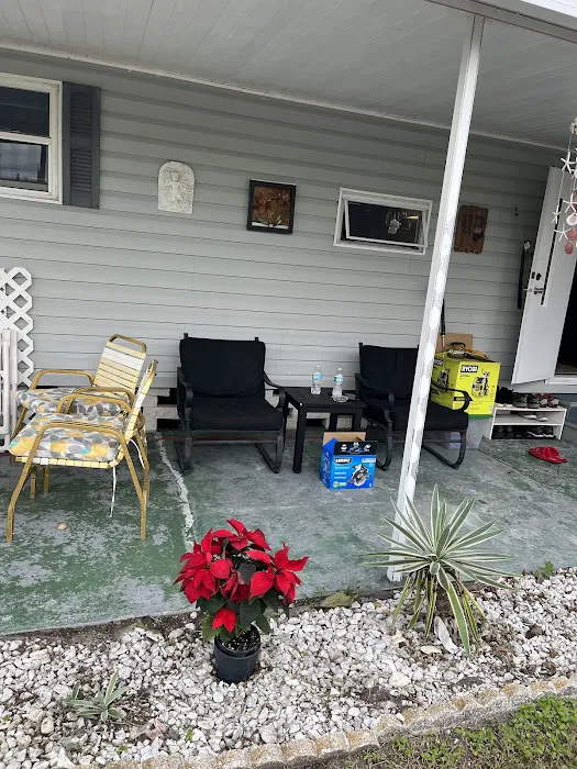 Midway Am-Can Homeowners Inc Picture 9