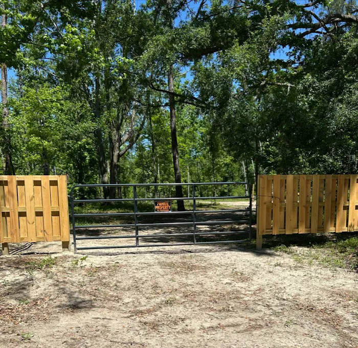 Hamilton Compound Picture 7