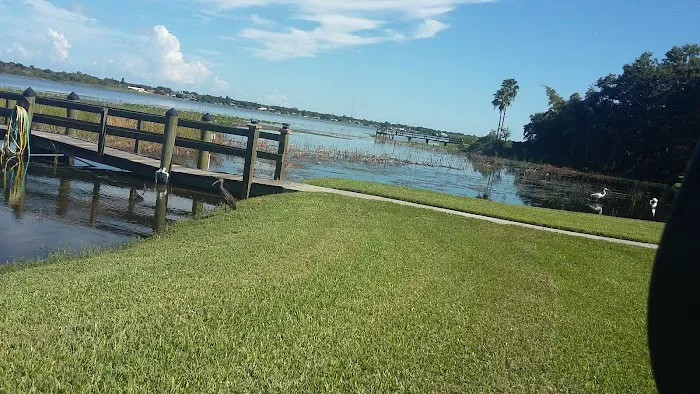 Pointe West Mobile Home Park Picture 10