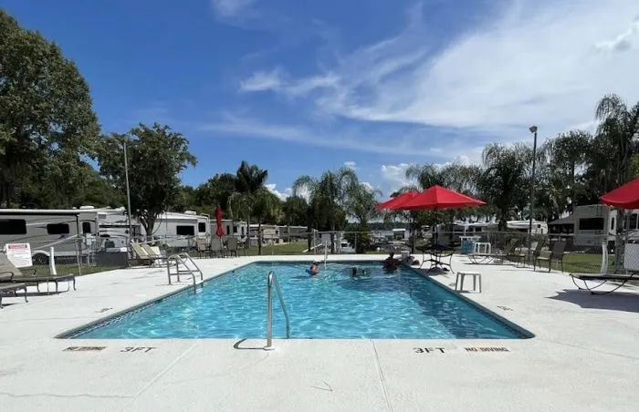 Lazy Days Camp Resort Picture 2