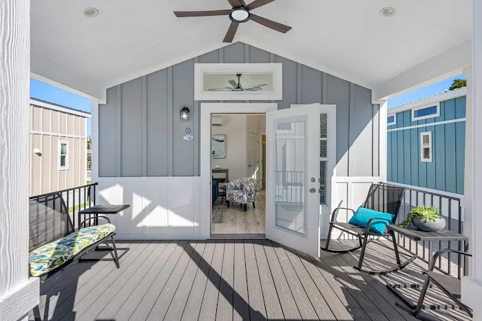 Beach House Cottage Retreat by Zeman Picture 4