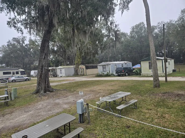 Sportsman's Cove Picture 2