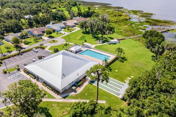 Walden Shores of Lake Wales Picture 1