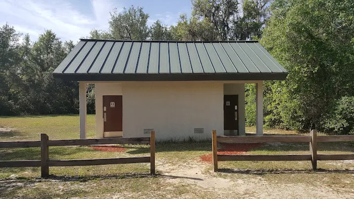 Lake Shore Group Campground - Ocala National Forest Picture 3