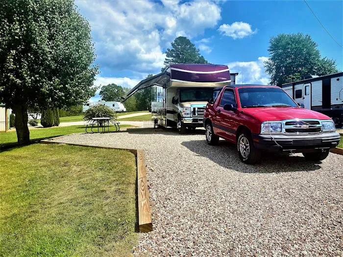 Green Acres RV Park Picture 8