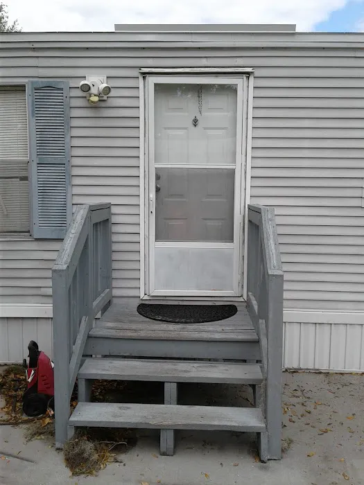 Briarwood Mobile Home Park Picture 8