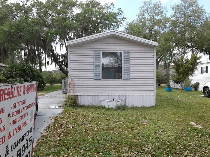 Briarwood Mobile Home Park Picture 9