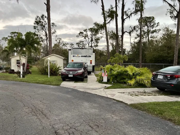 Torrey Oaks RV Resort Picture 5