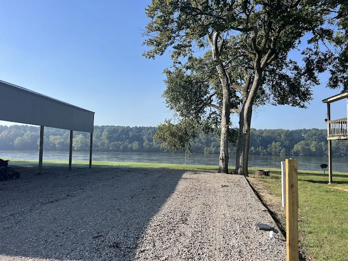 River & Reel Campground Picture 8