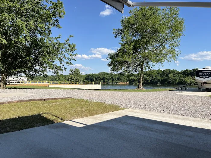 Botel Campground LLC Picture 8
