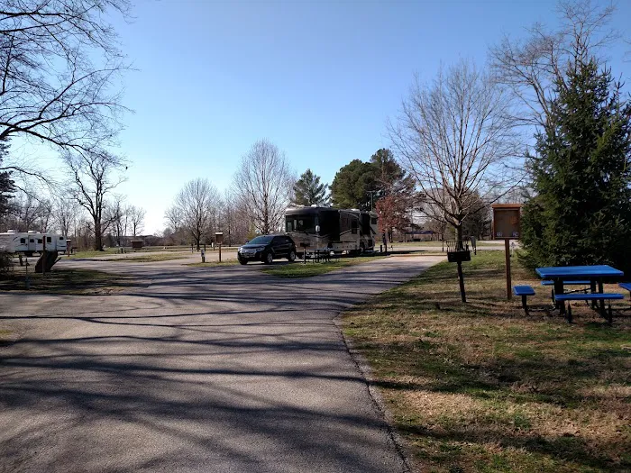 Scott Air Force Base FamCamp Picture 7