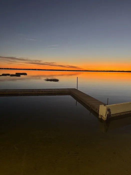 Lake Clinch Resort Picture 4