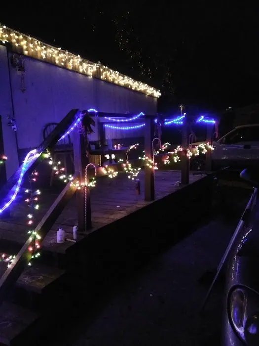 Lone Oaks Mobile Home Park Picture 1