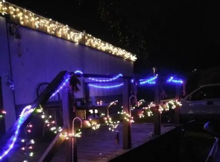 Lone Oaks Mobile Home Park