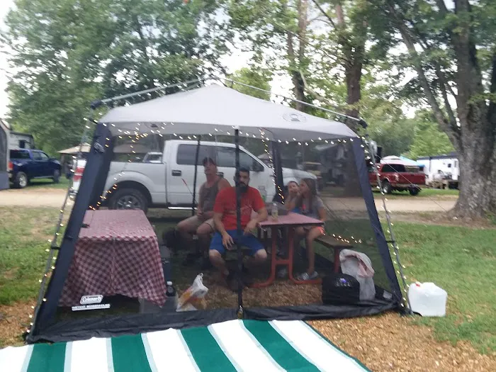 Castor River Campground Picture 9