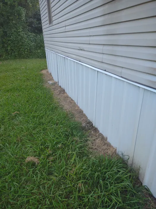 Whispering Pines Mobile Home Community Picture 5