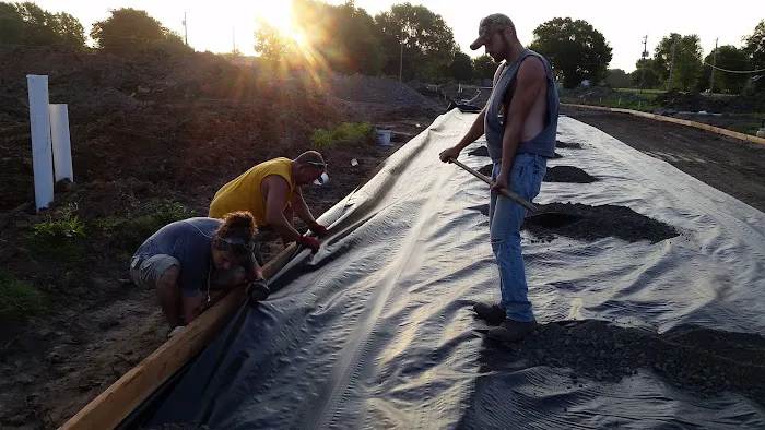 Lonestar Mobile Home Park Picture 10