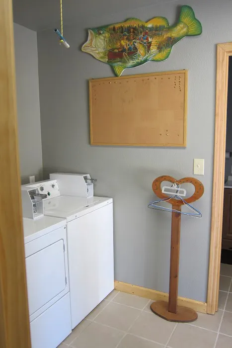 Fisherman's Roost Storage & RV Park Picture 8