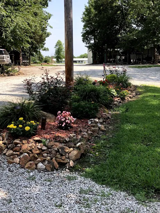 Mill Springs RV Resort Picture 9
