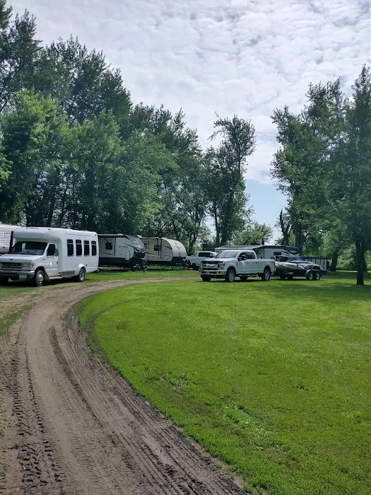 rOlin Wapsi Campground Picture 9