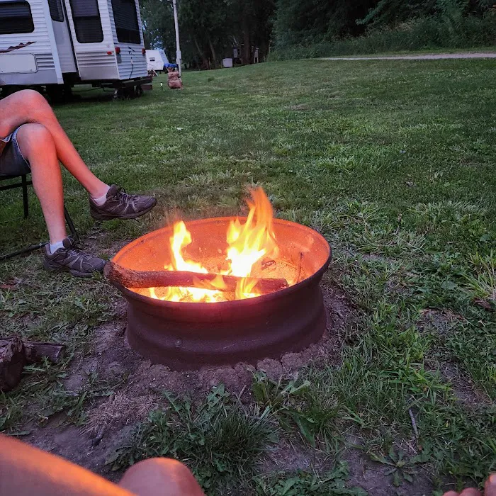 rOlin Wapsi Campground Picture 3