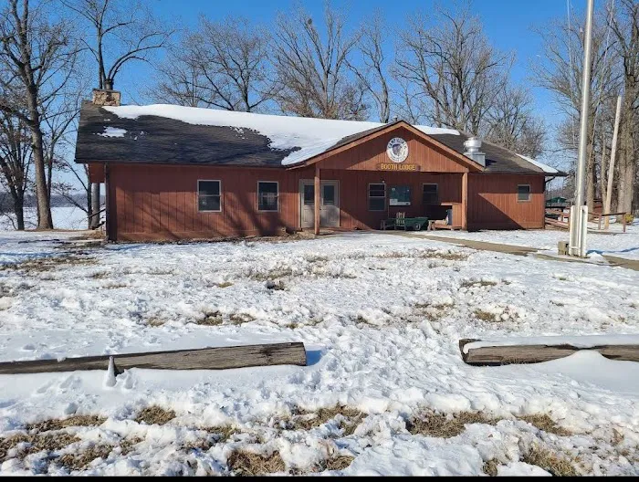 Booth Lodge Picture 3