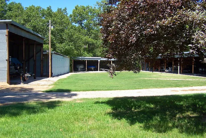 Pure Okie's Whitetail Run RV Park & Boat Storage Picture 5