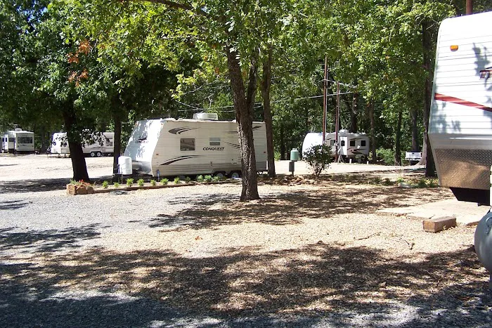 Pure Okie's Whitetail Run RV Park & Boat Storage Picture 1