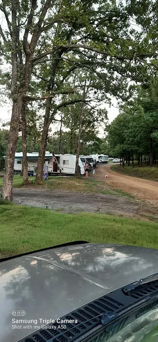 Yellowhouse RV & Camper Grounds Picture 2