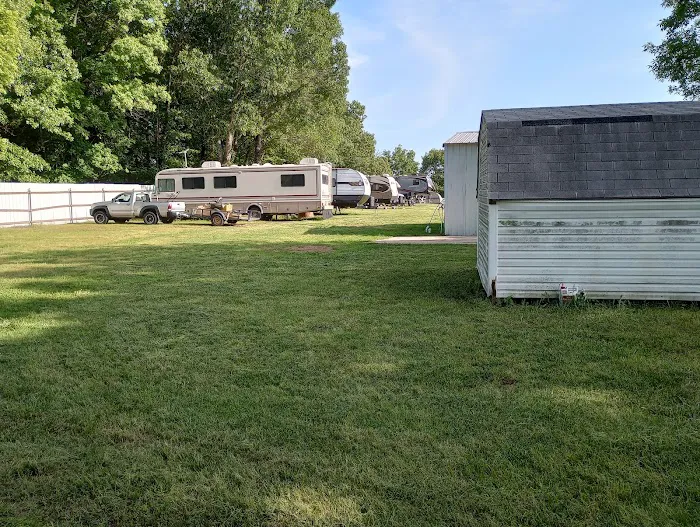 Bubba's RV Park Picture 5