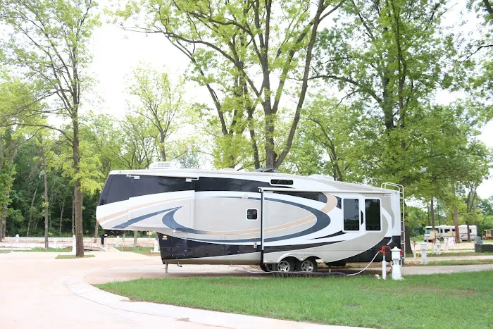 Crooked Creek RV Park Picture 7