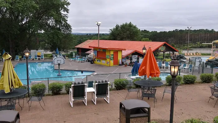 Jellystone Park™ Wisconsin Dells Picture 1