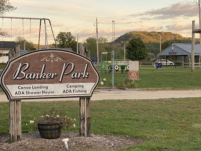 Viola Banker Park & Campground Picture 6