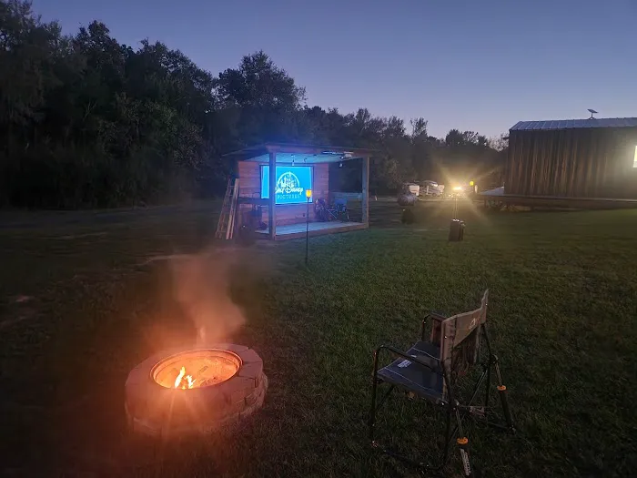 Chigger Hill RV Park Picture 8