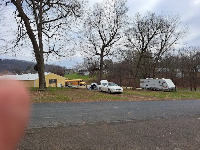 La Farge Village Park Picture 6
